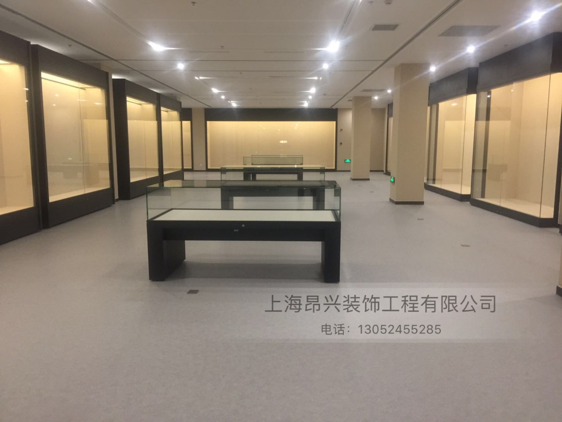 博物馆展柜案例